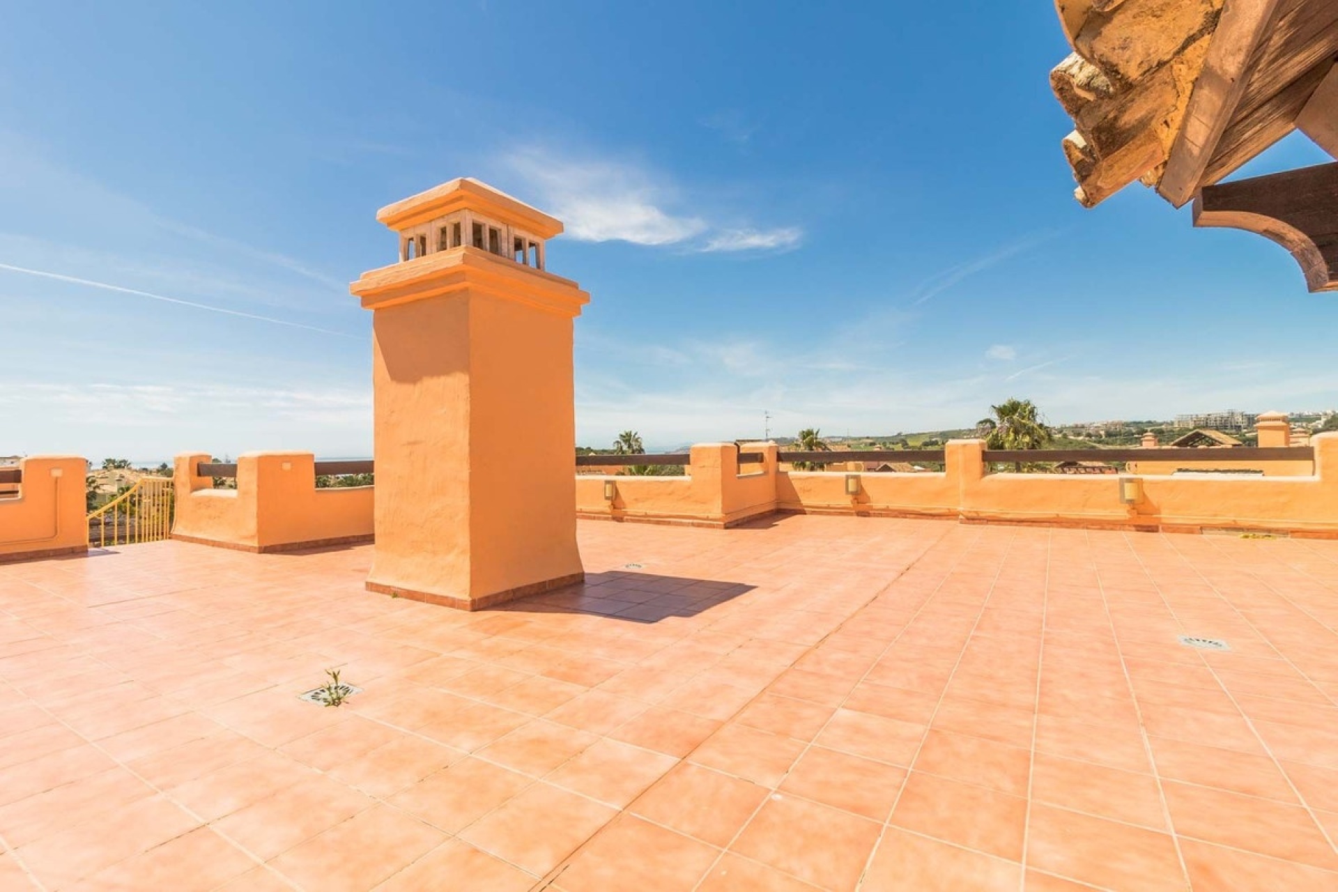Resale - apartment - Casares - Casares Playa