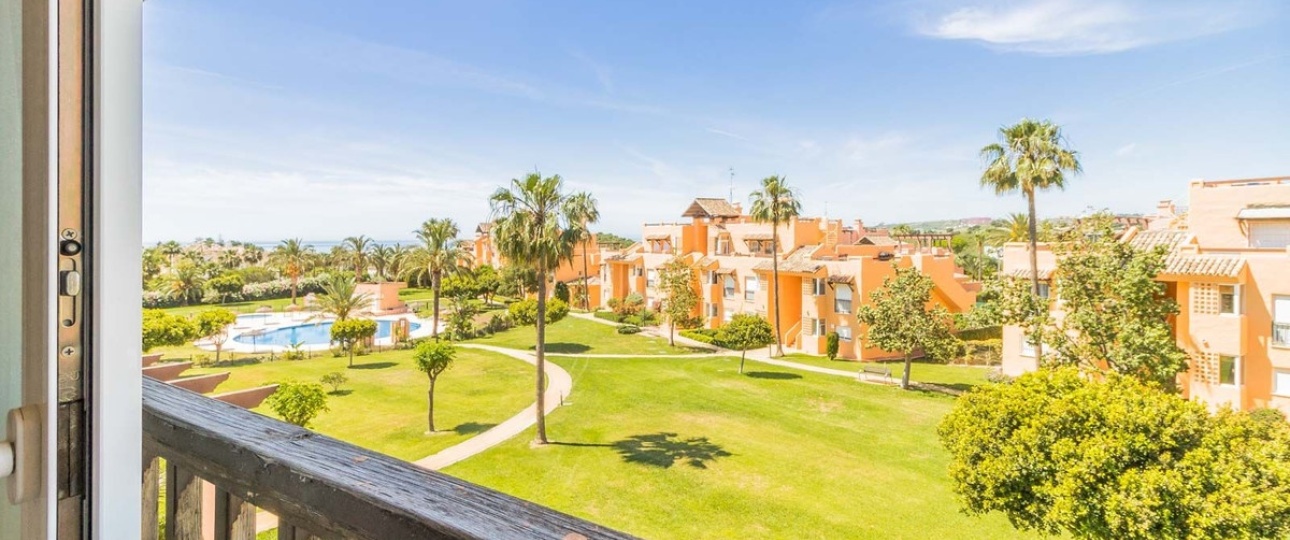 Resale - apartment - Casares - Casares Playa
