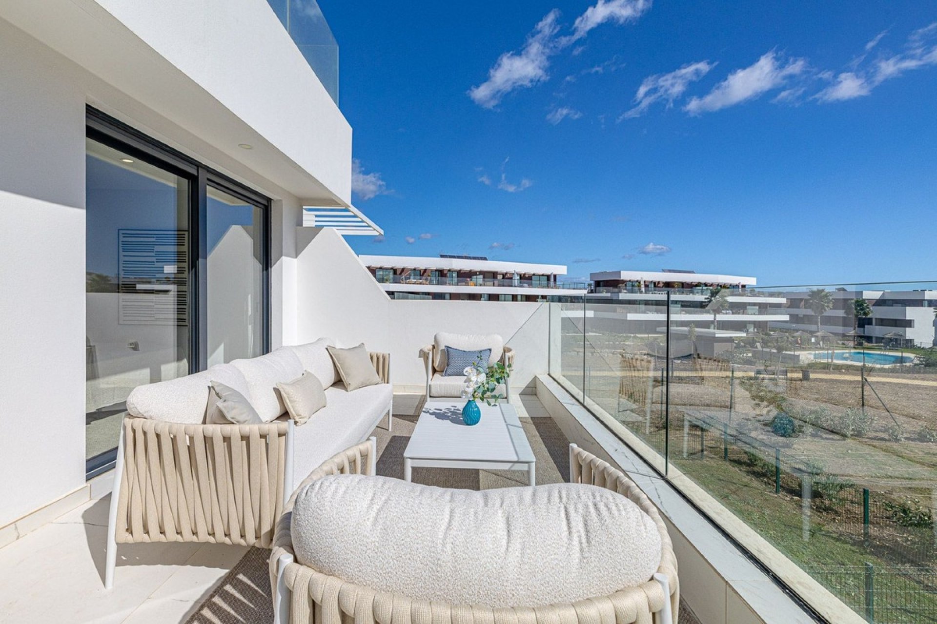 Resale - apartment - Casares - Casares Playa
