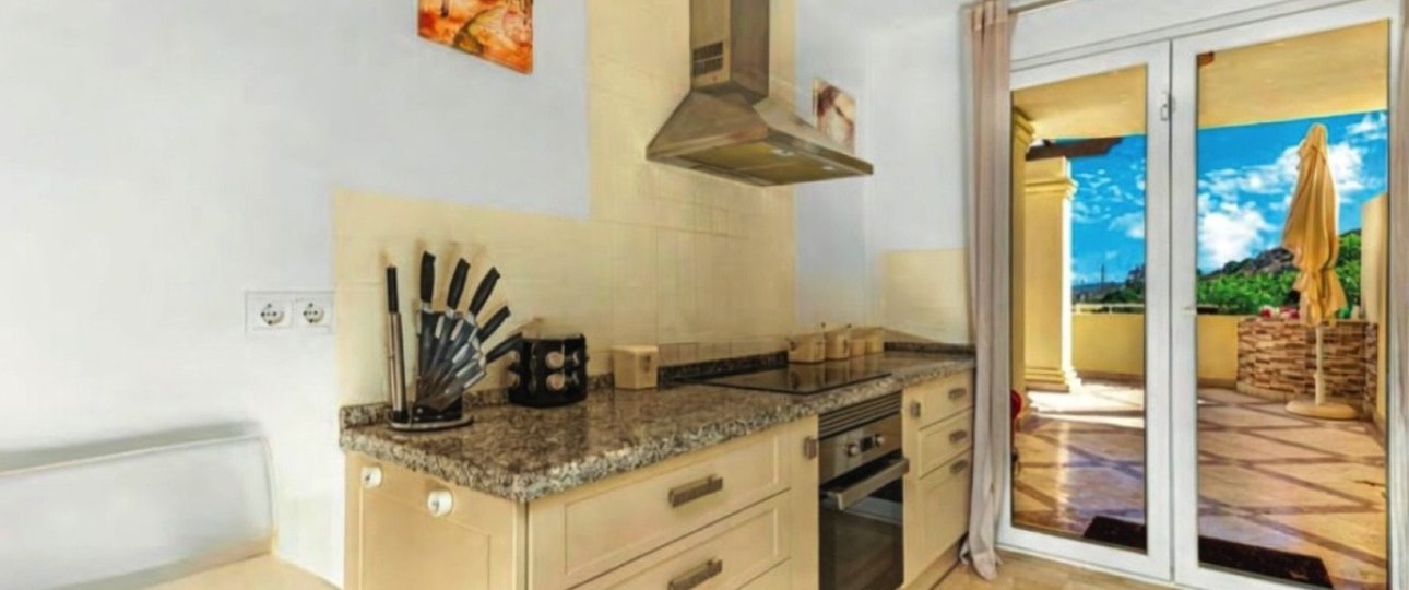 Resale - apartment - Casares - Casares Playa