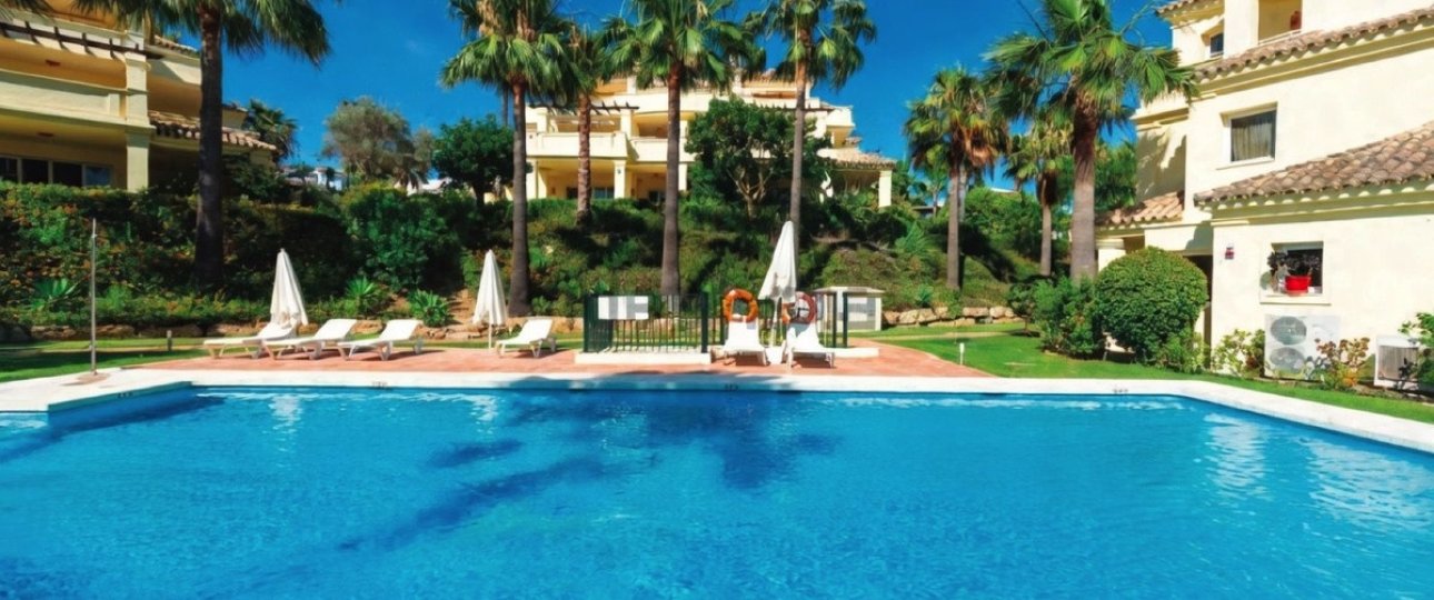 Resale - apartment - Casares - Casares Playa