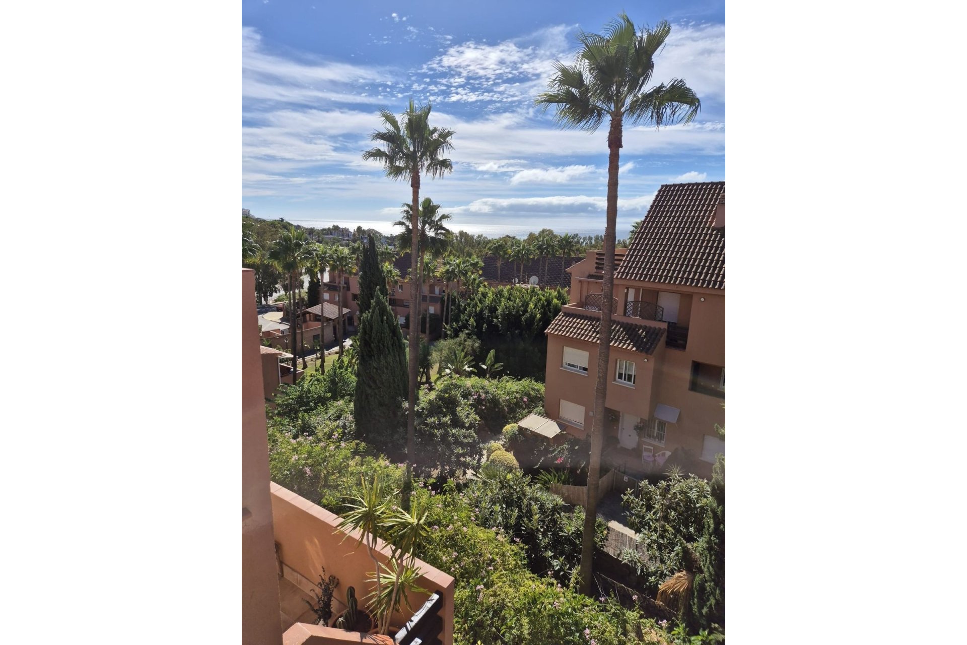 Resale - apartment - Casares - Casares Playa