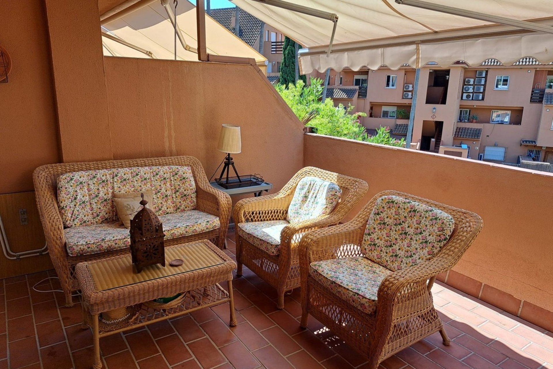 Resale - apartment - Casares - Casares Playa