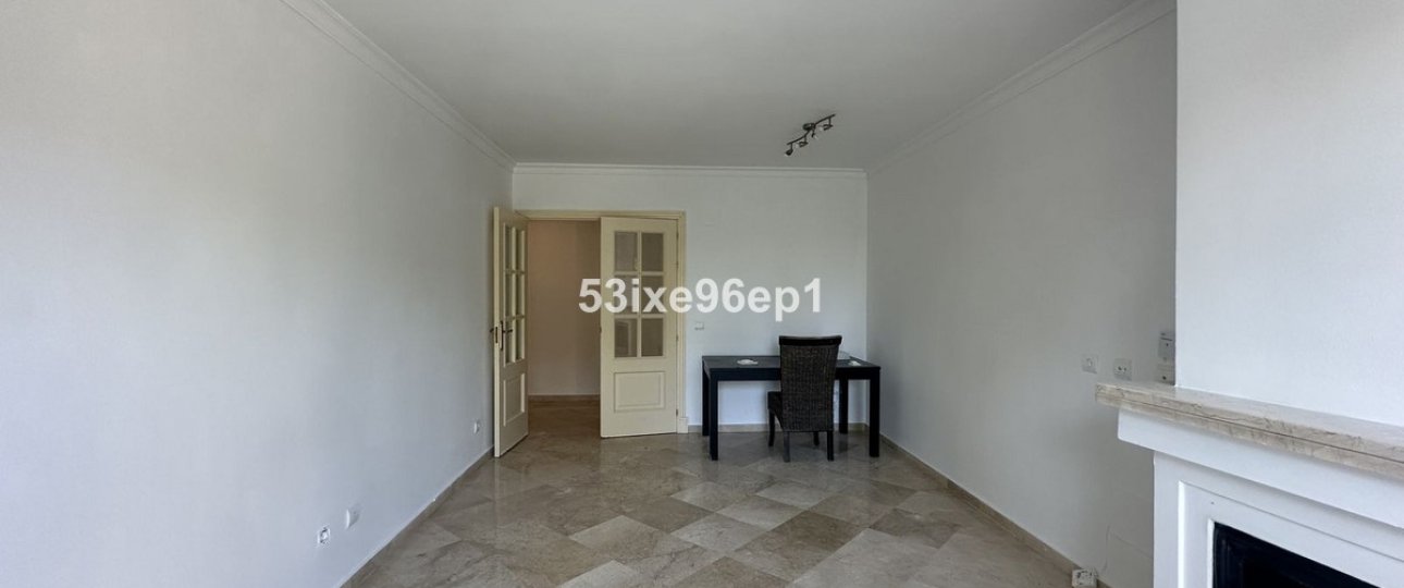 Resale - apartment - Casares - Casares Playa