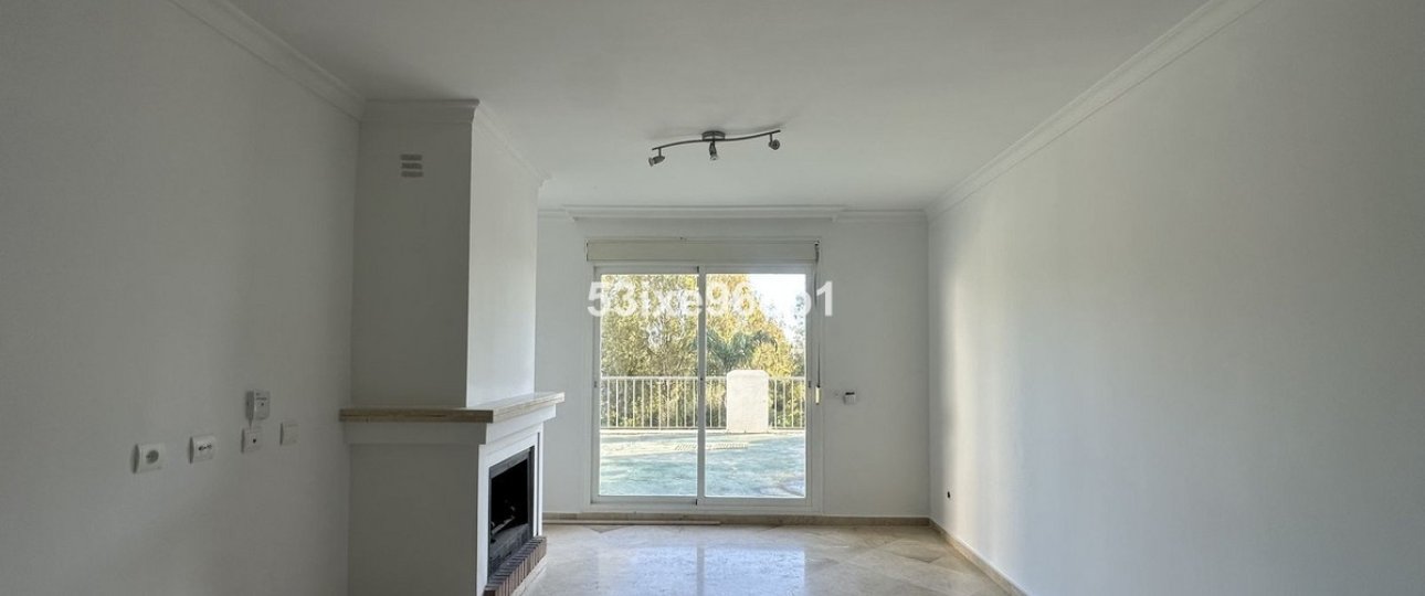 Resale - apartment - Casares - Casares Playa