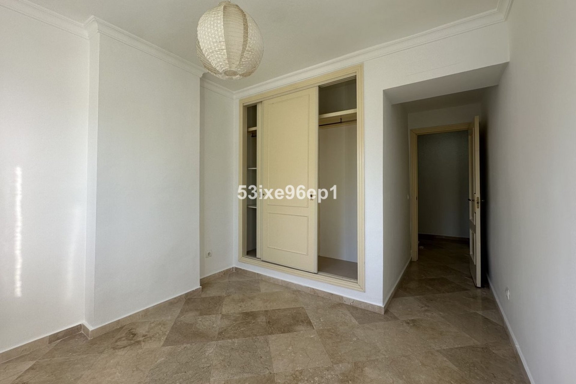 Resale - apartment - Casares - Casares Playa
