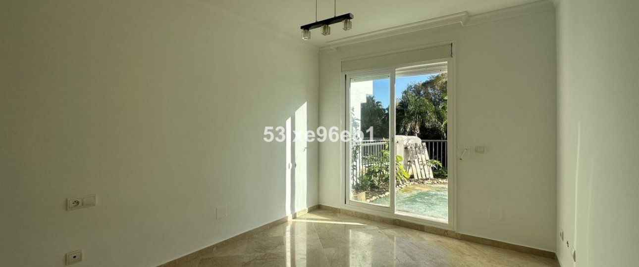 Resale - apartment - Casares - Casares Playa