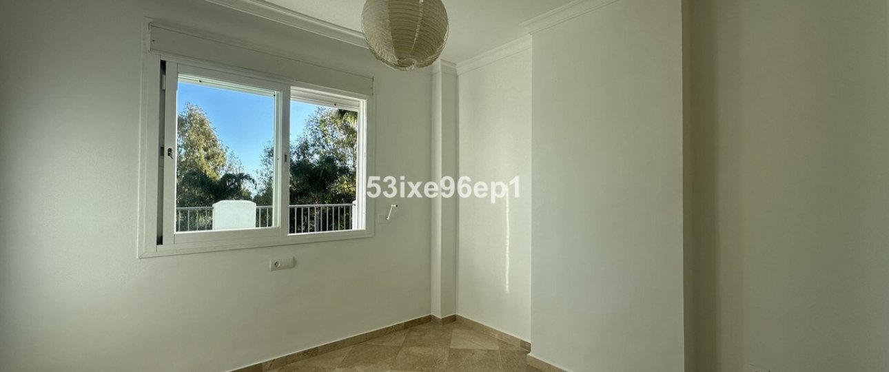 Resale - apartment - Casares - Casares Playa