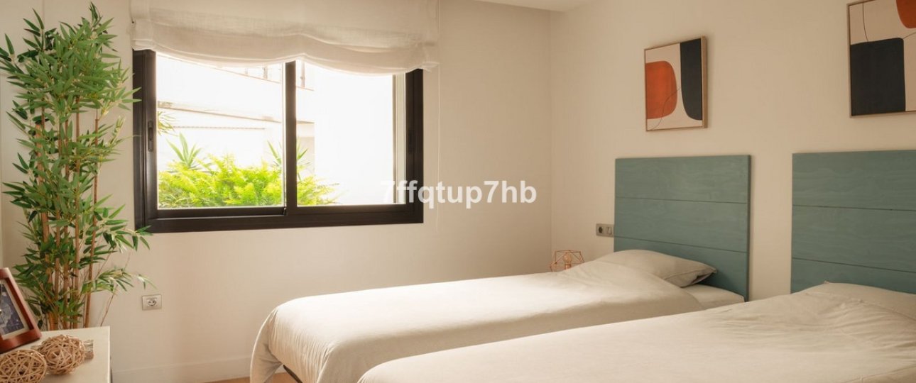 Resale - apartment - Casares - Casares Playa