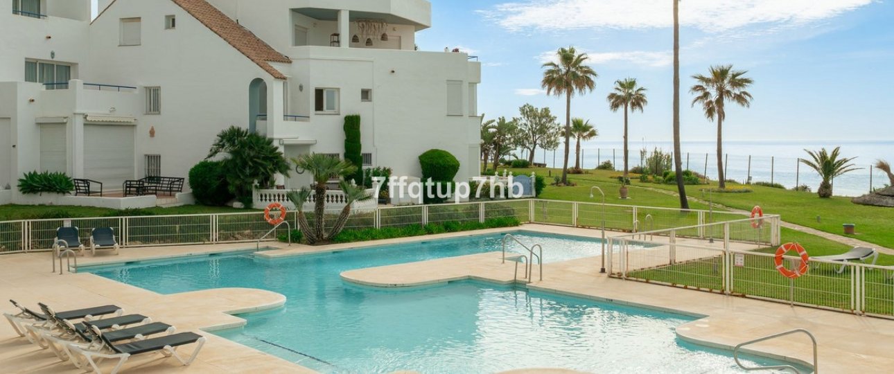 Resale - apartment - Casares - Casares Playa