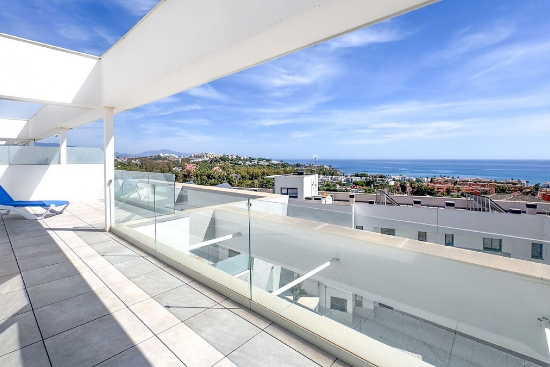 Resale - apartment - Casares - Casares Playa