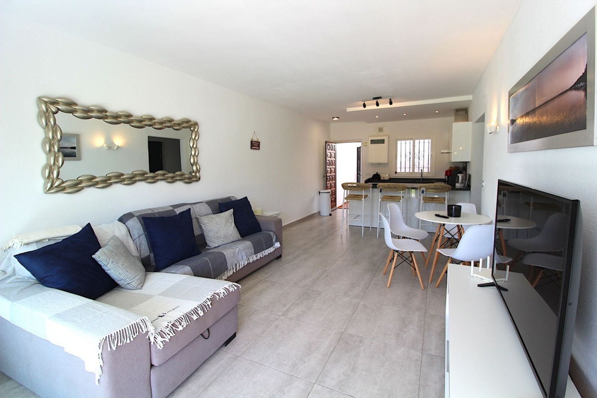 Resale - apartment - El Paraiso