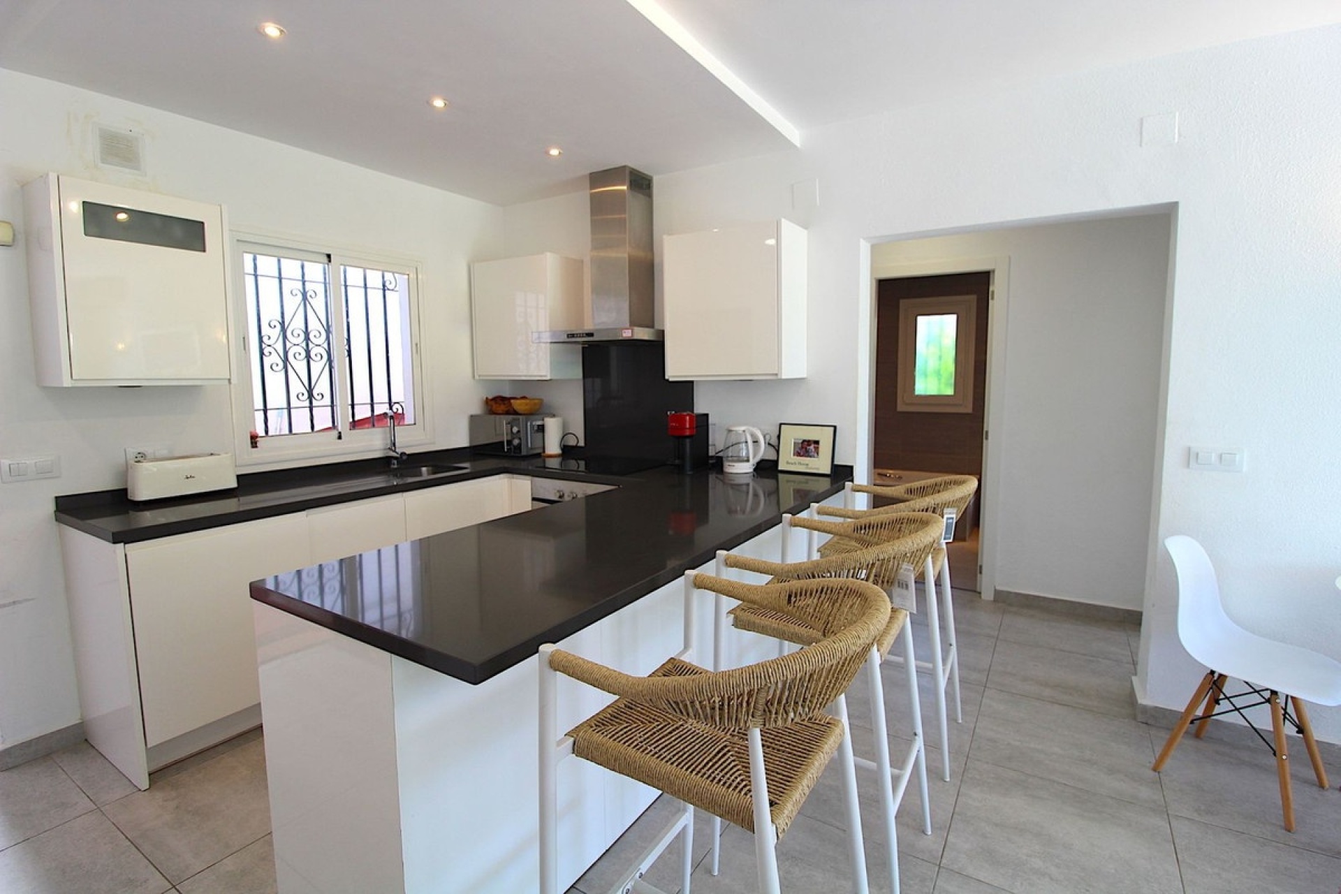 Resale - apartment - El Paraiso