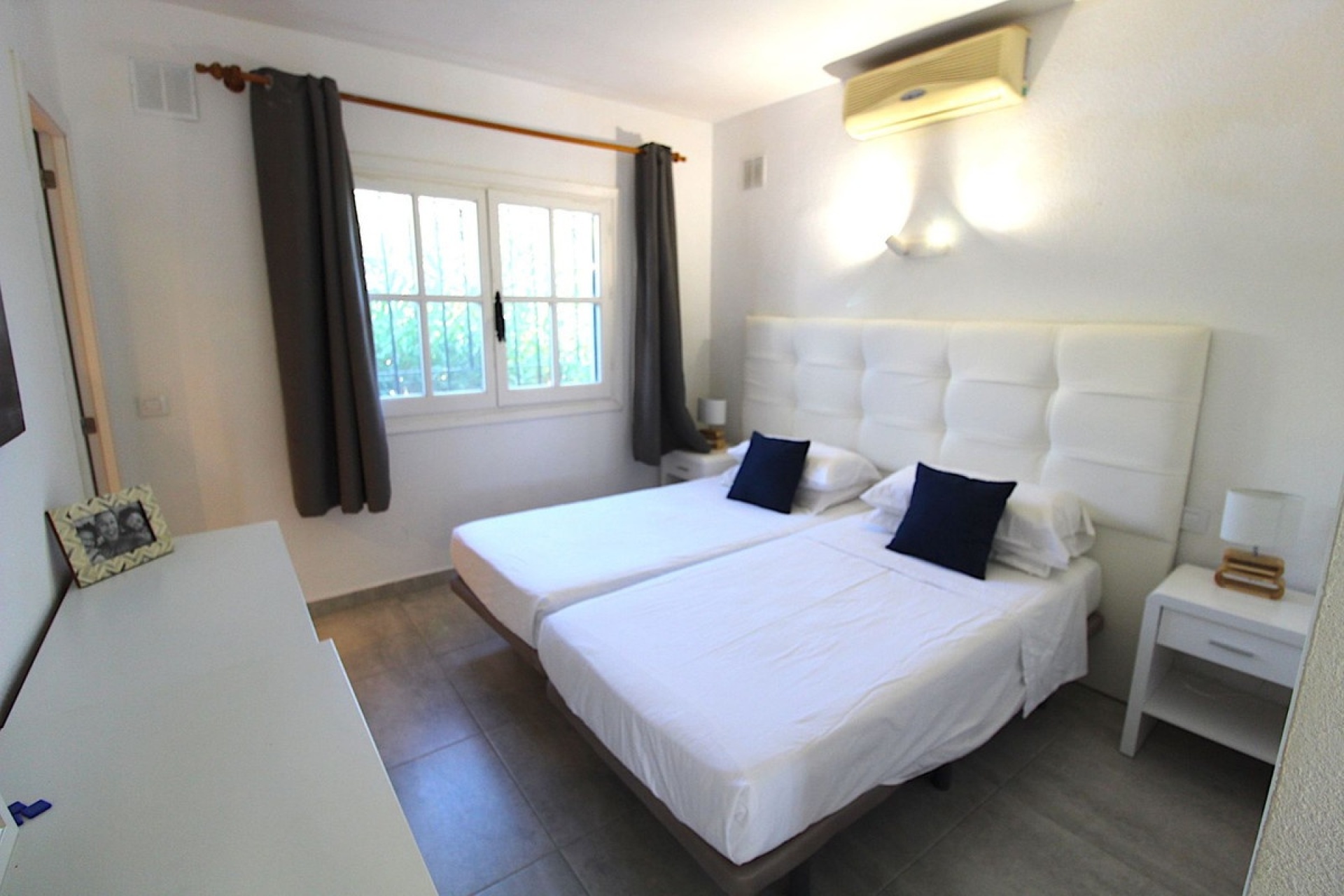 Resale - apartment - El Paraiso