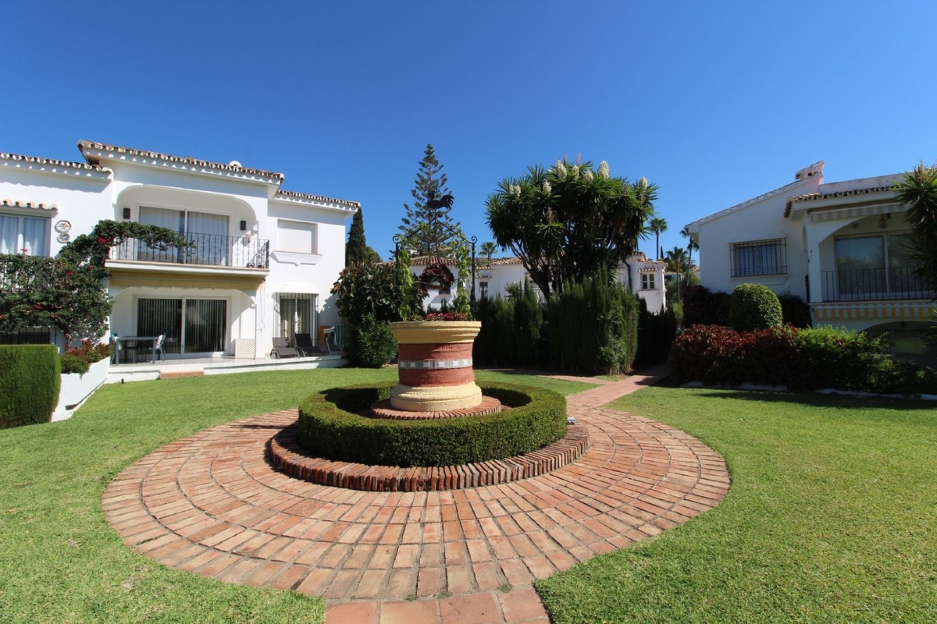 Resale - apartment - El Paraiso