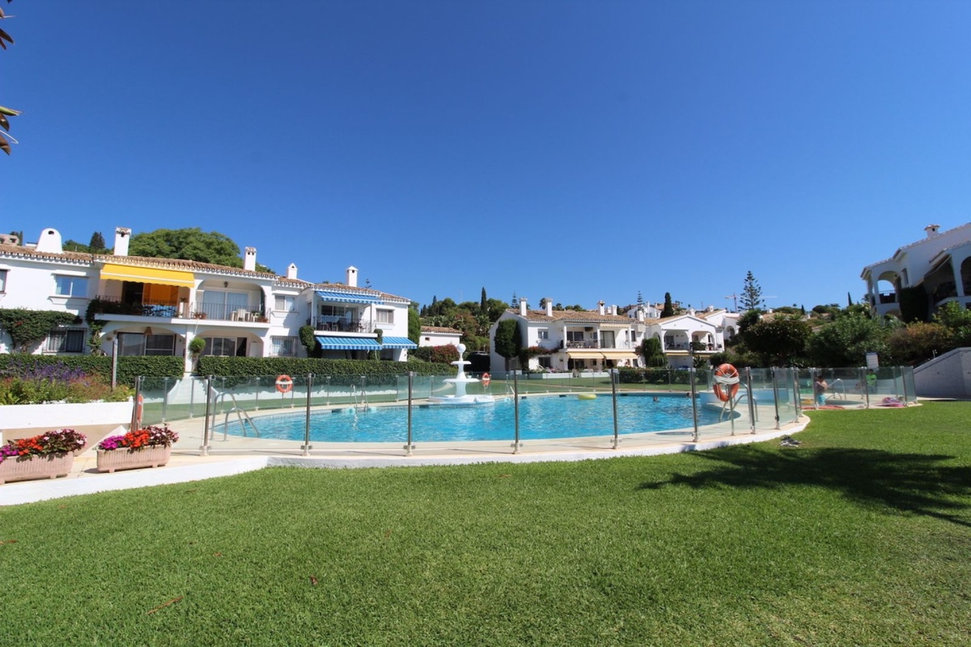 Resale - apartment - El Paraiso