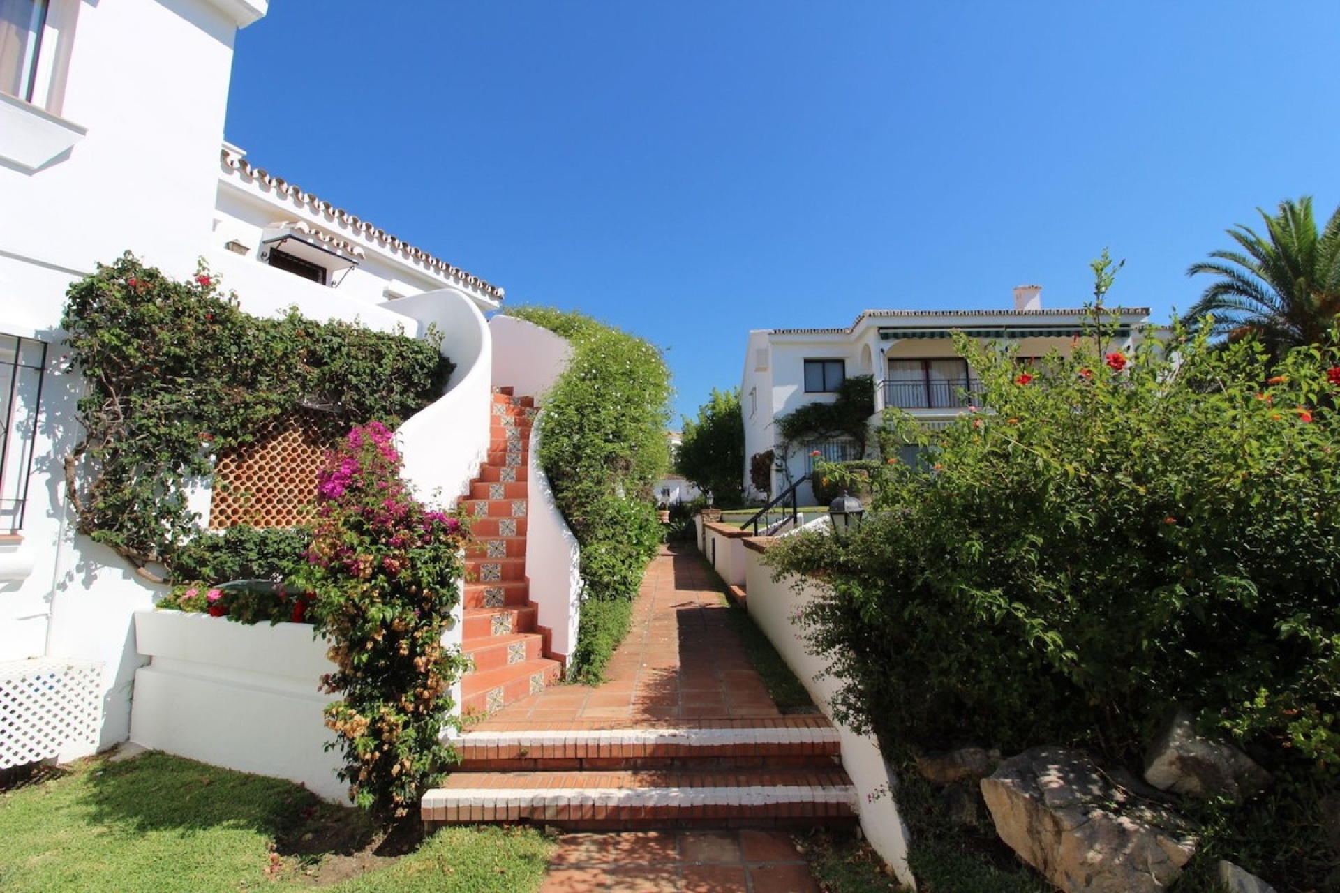 Resale - apartment - El Paraiso