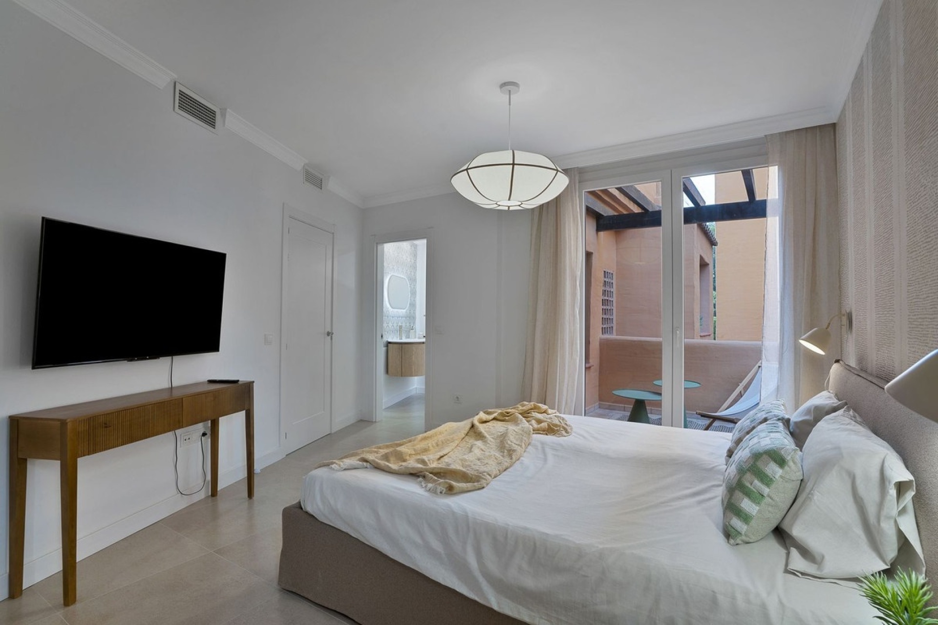 Resale - apartment - El Paraiso