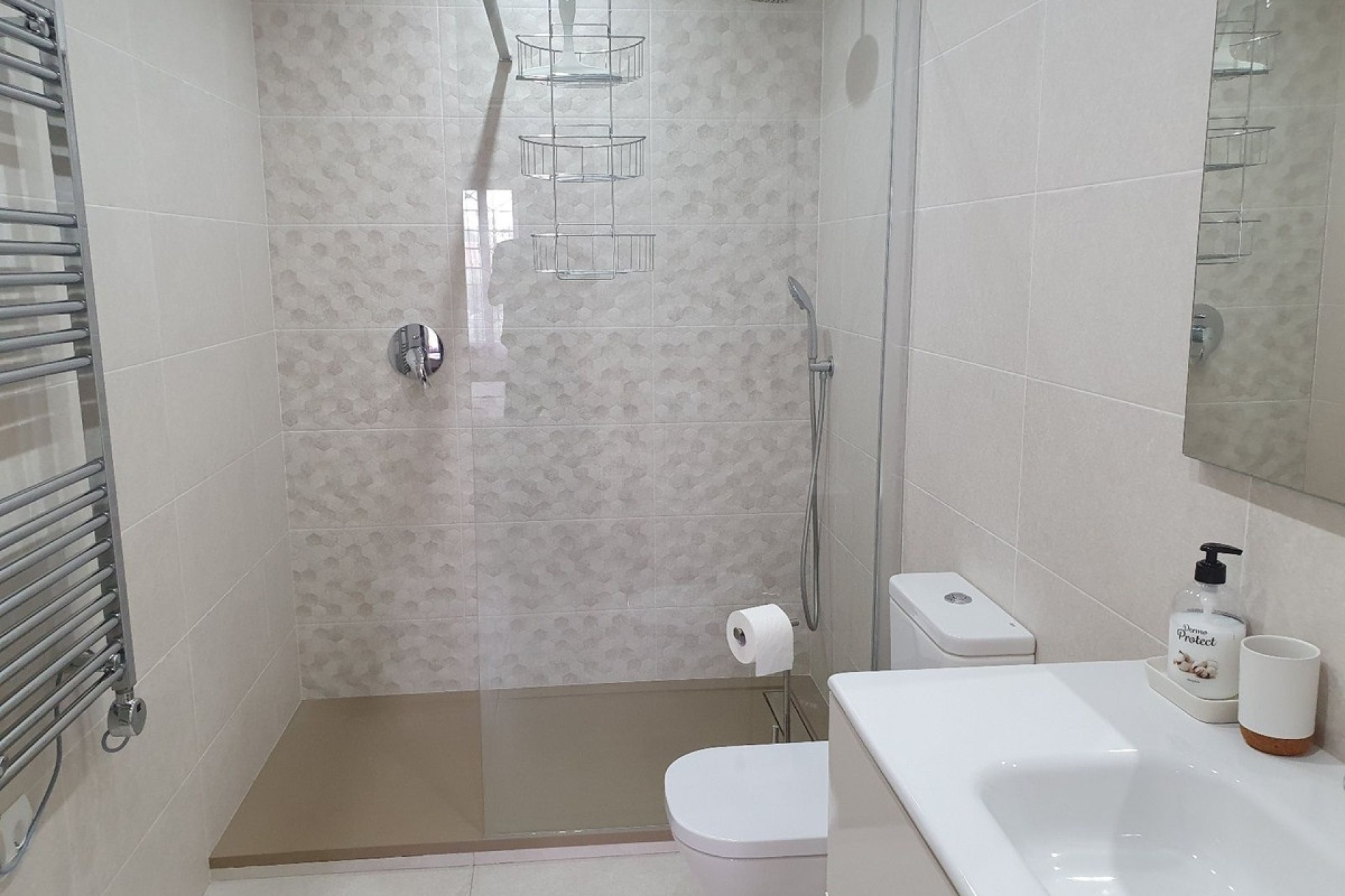 Resale - apartment - El Paraiso