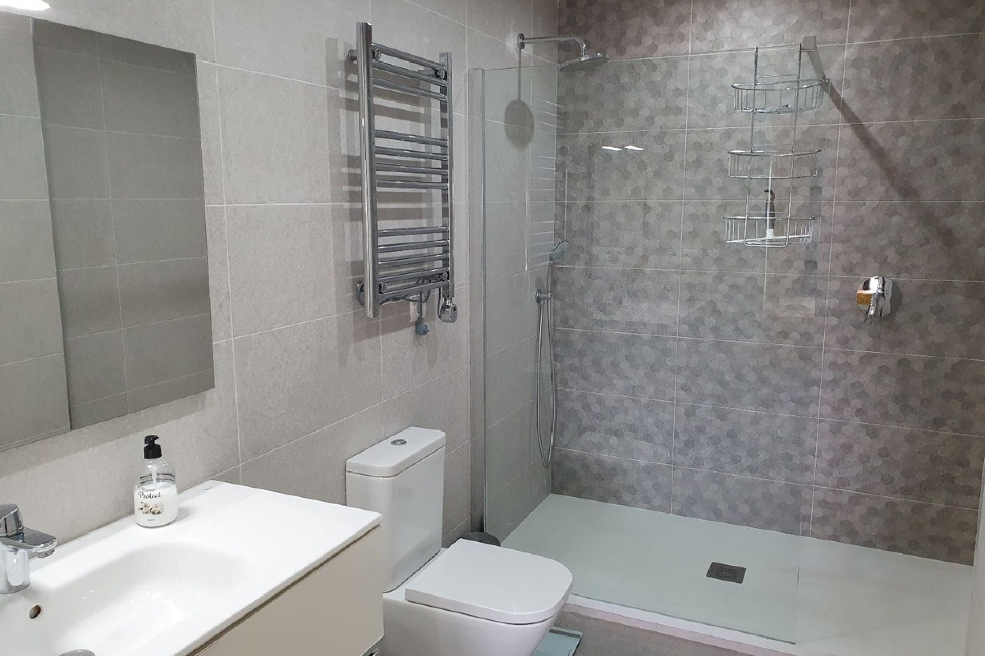 Resale - apartment - El Paraiso