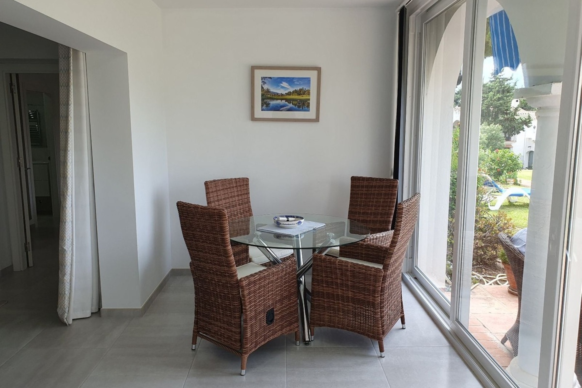 Resale - apartment - El Paraiso