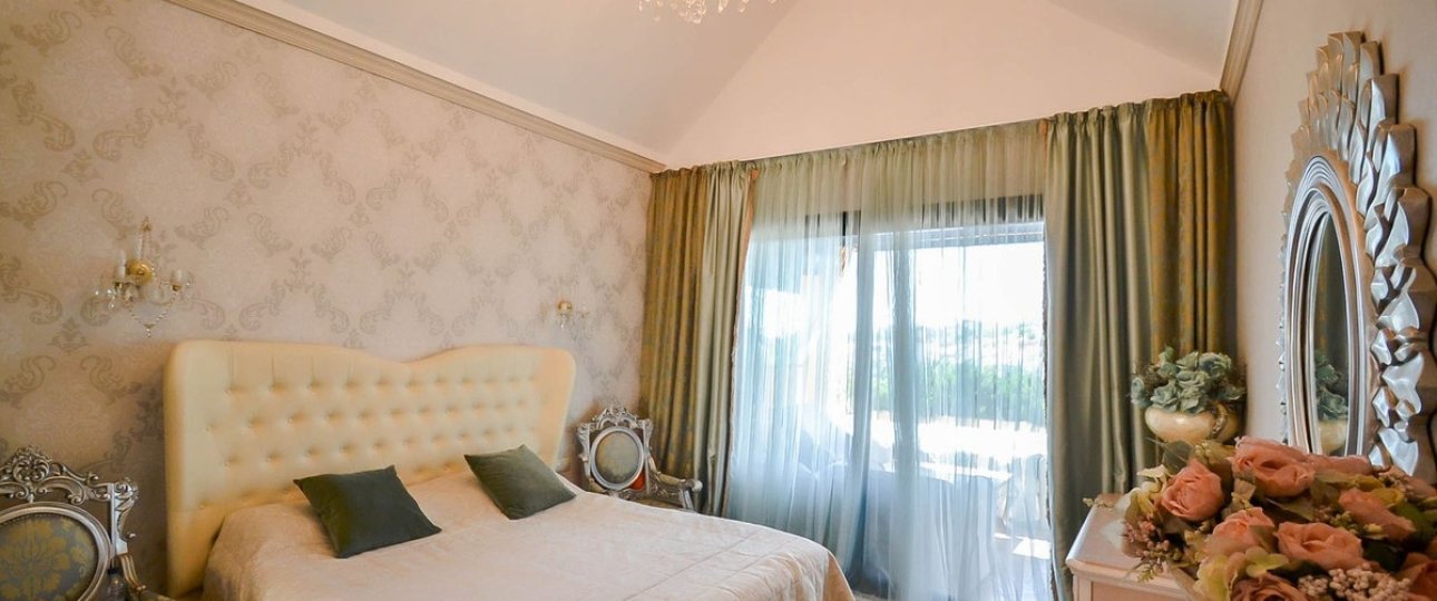 Resale - apartment - Estepona - Atalaya