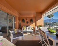 Resale - apartment - Estepona - Atalaya