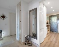 Resale - apartment - Estepona - Atalaya