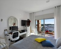Resale - apartment - Estepona - Atalaya