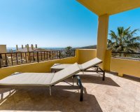 Resale - apartment - Estepona - Atalaya