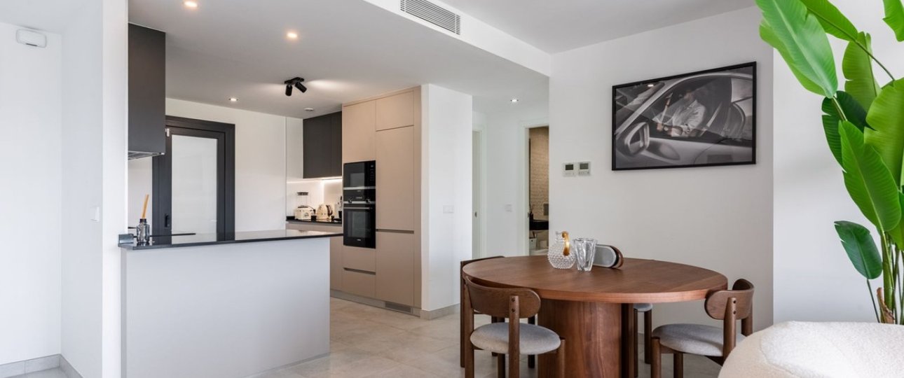 Resale - apartment - Estepona - Atalaya