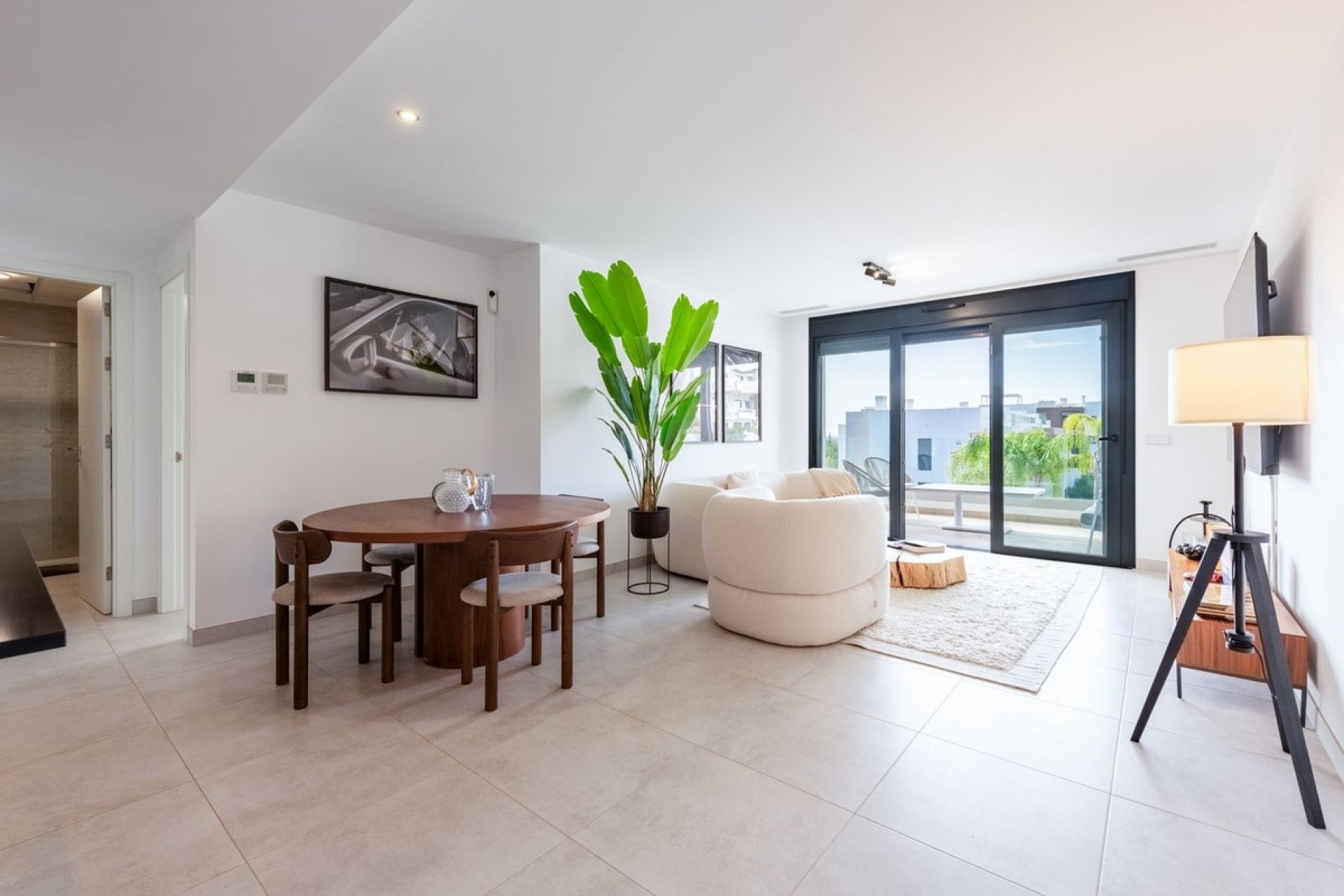 Resale - apartment - Estepona - Atalaya