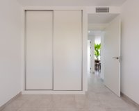 Resale - apartment - Estepona - Atalaya