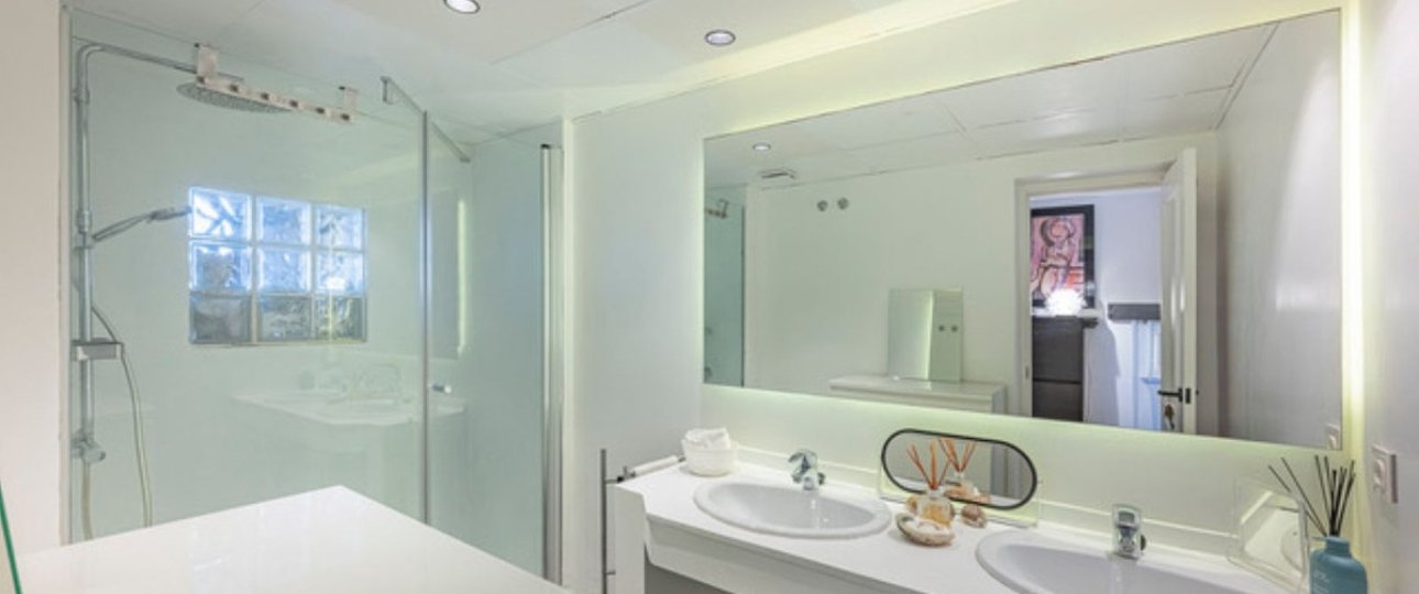 Resale - apartment - Estepona - Atalaya