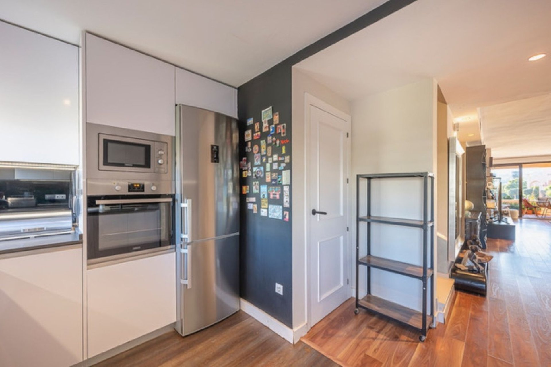 Resale - apartment - Estepona - Atalaya