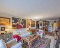 Resale - apartment - Estepona - Atalaya