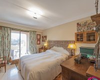 Resale - apartment - Estepona - Atalaya
