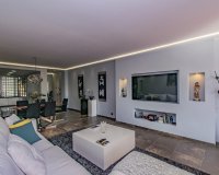 Resale - apartment - Estepona - Atalaya