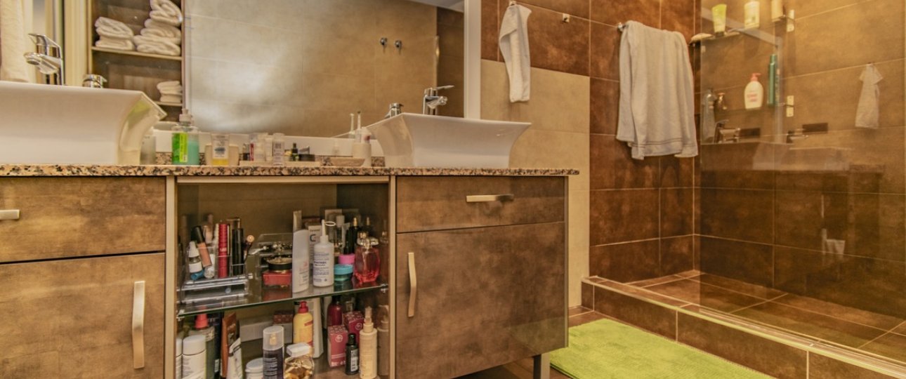 Resale - apartment - Estepona - Atalaya