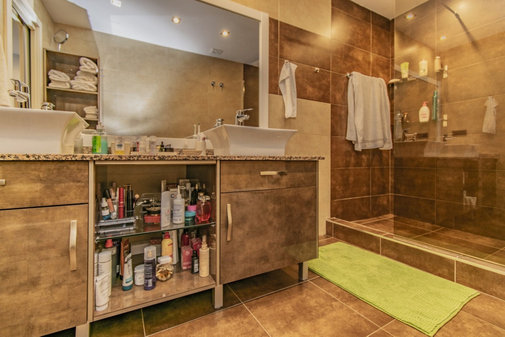 Resale - apartment - Estepona - Atalaya