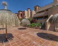 Resale - apartment - Estepona - Atalaya