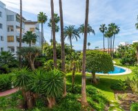 Resale - apartment - Estepona - Atalaya
