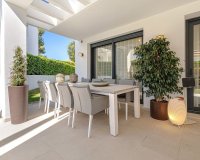 Resale - apartment - Estepona - Atalaya