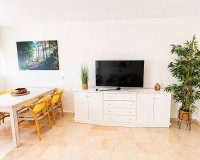 Resale - apartment - Estepona - Atalaya