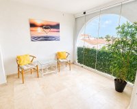 Resale - apartment - Estepona - Atalaya