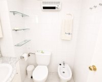 Resale - apartment - Estepona - Atalaya
