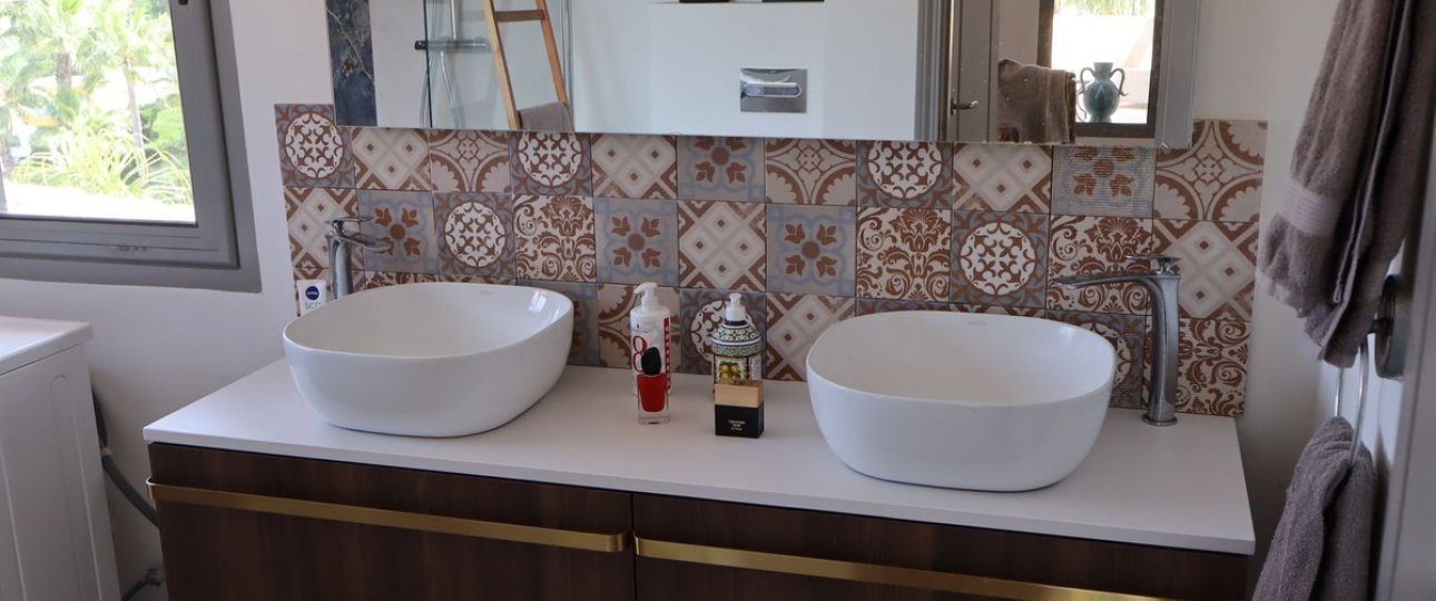 Resale - apartment - Estepona - Atalaya