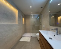 Resale - apartment - Estepona - Atalaya