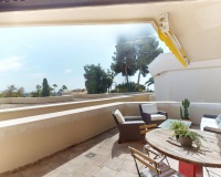 Resale - apartment - Estepona - Atalaya