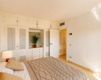 Resale - apartment - Estepona - Atalaya